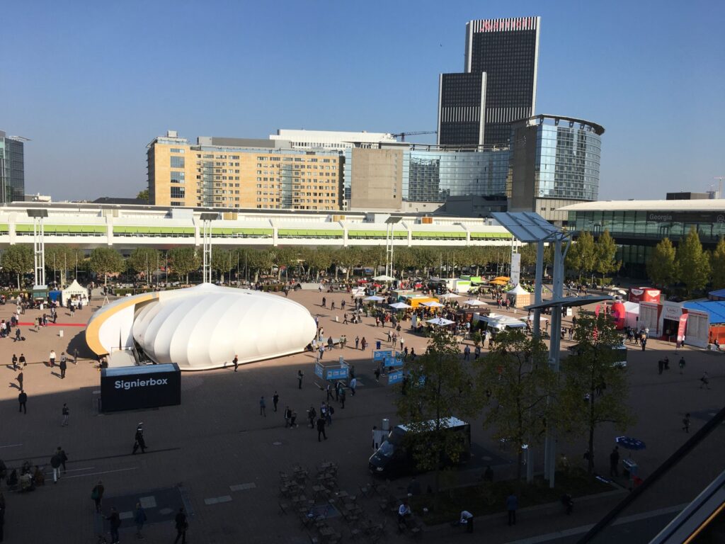 Bild: Frankfurter Buchmesse Messe-Agora